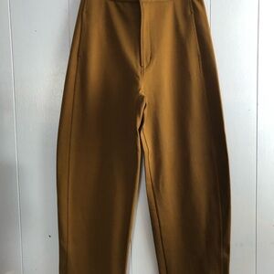 Uniqlo Men's Barrel Leg Chinos - Mustard Brown